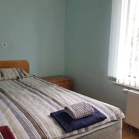 Konse And Caravan パルヌ