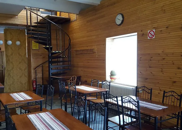 Inn Konse Motel And Caravan Camping 3*